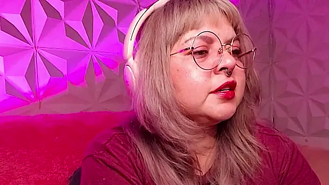 Satyn doll online show from November 2025 12:58:01 AM