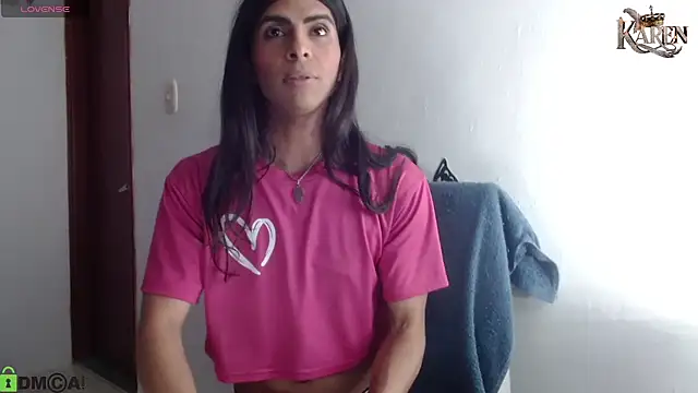 Snapshot of karen_sofia_ chatting on February 2026 11:33:01 PM karen sofia online show from February 2026 11:33:01 PM