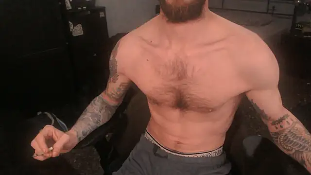 Snapshot of SexxxyLouis chatting on March 2026 10:41:01 AM SexxxyLouis online show from March 2026 10:41:01 AM