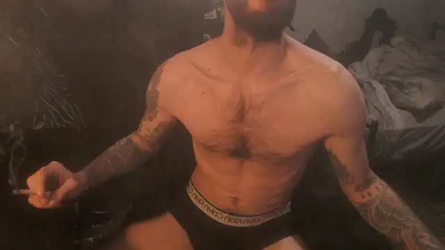 Snapshot of SexxxyLouis chatting on March 2026 11:59:01 AM SexxxyLouis online show from March 2026 11:59:01 AM