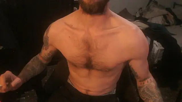 Snapshot of SexxxyLouis chatting on March 2026 02:12:02 PM SexxxyLouis online show from March 2026 02:12:02 PM