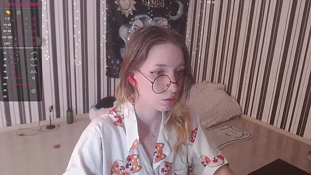  Hanna Moon  online show from September 2025 10:15:01 AM