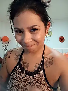 little susie online show from October 2025 09:13:02 AM