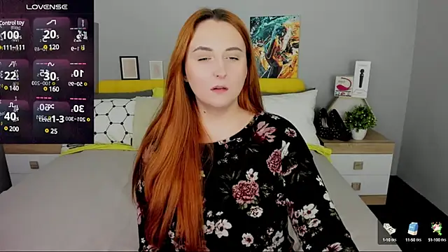 BabeLessi online show from February 2025 08:33:02 PM