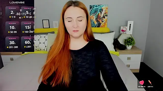 BabeLessi online show from March 2025 09:38:01 PM