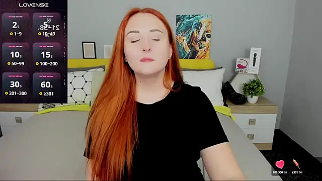 BabeLessi online show from March 2025 10:39:02 PM