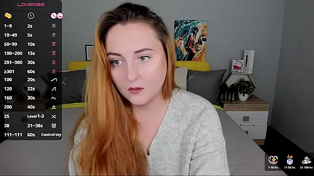 BabeLessi online show from November 2025 06:28:02 PM