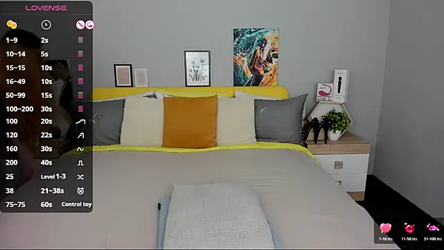 BabeLessi online show from February 2026 07:47:02 PM