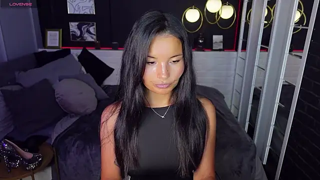 ErikaSoft online show from March 2025 05:44:01 AM