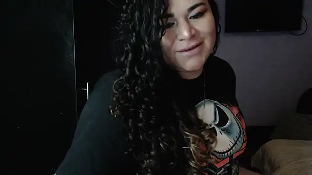 Snapshot of ANGELIQUE_KLANE chatting on January 2025 08:01:01 AM ANGELIQUE KLANE online show from January 2025 08:01:01 AM