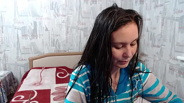 GinaQSoul online show from December 2024 01:36:02 PM