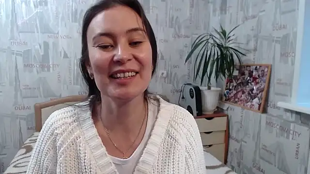 GinaQSoul online show from September 2025 01:22:02 PM