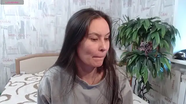 GinaQSoul online show from March 2026 10:21:02 AM