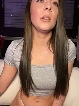 Snapshot of Carmen_Monroe chatting on February 2025 10:31:01 PM Carmen Monroe online show from February 2025 10:31:01 PM