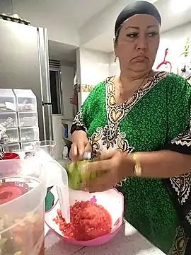 Brenda Berck  online show from April 2026 09:58:02 AM