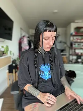 samisamsx online show from October 2025 04:19:01 PM