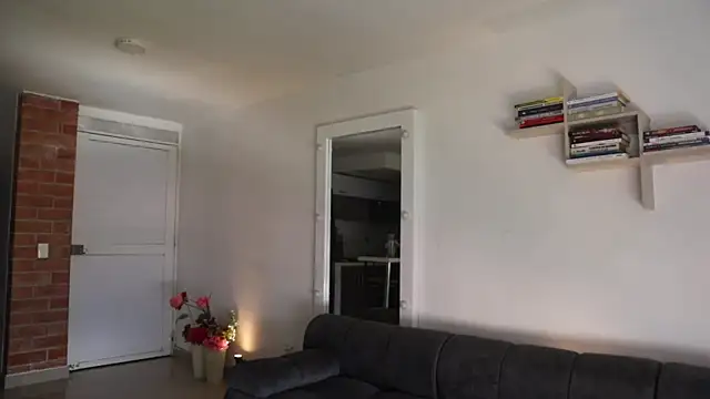  Vahos  online show from November 2025 05:46:01 PM