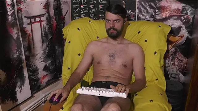 Snapshot of 00george chatting on July 2026 01:30:02 AM 00george online show from July 2026 01:30:02 AM
