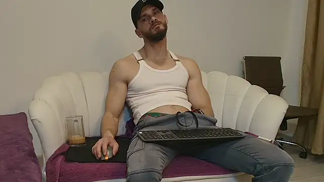 MauroTwin online show from March 2026 05:52:02 PM