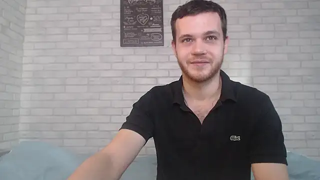 Snapshot of Alexxx_horny chatting on January 2025 11:00:02 AM Alexxx horny online show from January 2025 11:00:02 AM