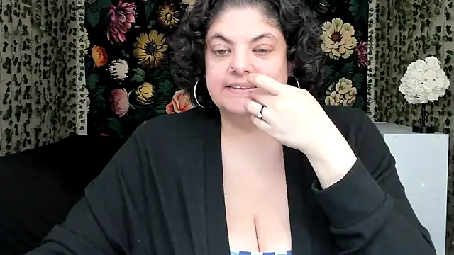 Exotic-Melons online show from May 2026 08:15:02 PM