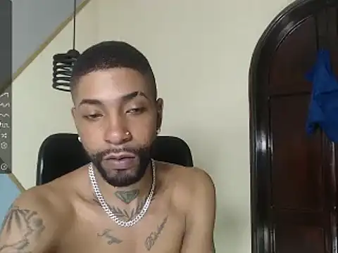 kilian xx online show from February 2025 04:58:01 PM