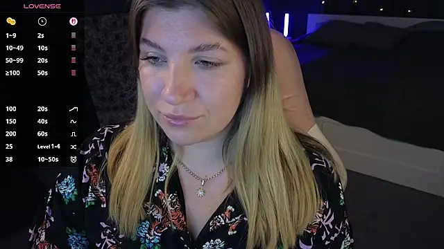 Snapshot of Fairy__Sofia chatting on February 2025 02:44:01 PM Fairy Sofia online show from February 2025 02:44:01 PM