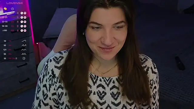 Snapshot of Fairy__Sofia chatting on April 2026 08:06:01 AM Fairy Sofia online show from April 2026 08:06:01 AM