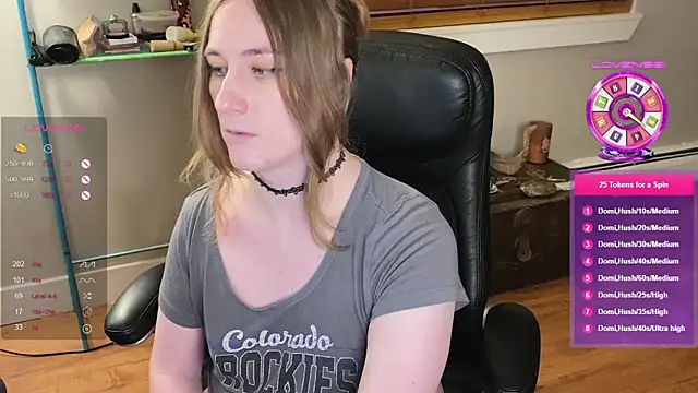 luluvaladon online show from March 2025 01:26:02 AM