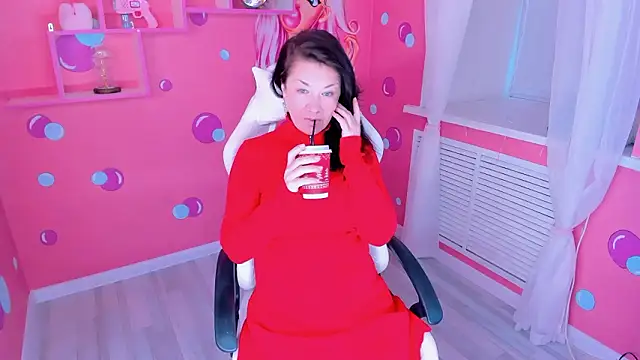 AnaMills online show from February 2026 10:09:01 AM