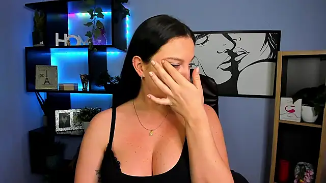 Snapshot of FUN_AMI chatting on March 2025 05:47:02 PM FUN AMI online show from March 2025 05:47:02 PM