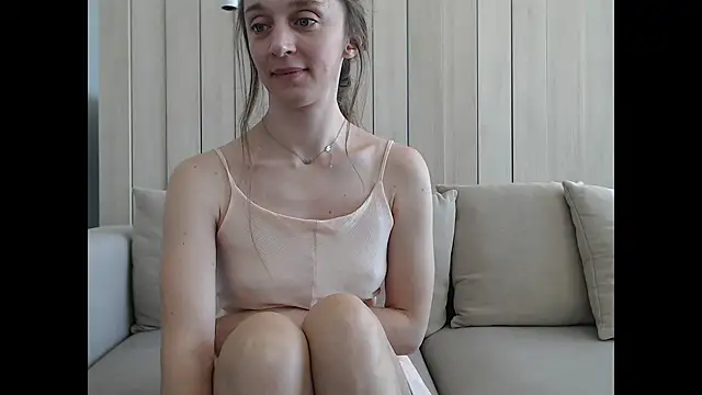 Snapshot of ShySchoolGirl chatting on March 2025 02:10:01 PM ShySchoolGirl online show from March 2025 02:10:01 PM