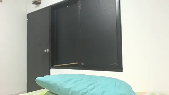 camilahot23 online show from December 2025 12:07:01 AM