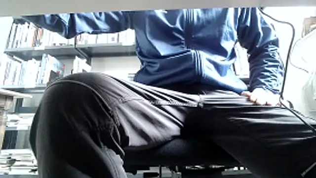 NiceHunter89 online show from February 2026 10:33:02 AM