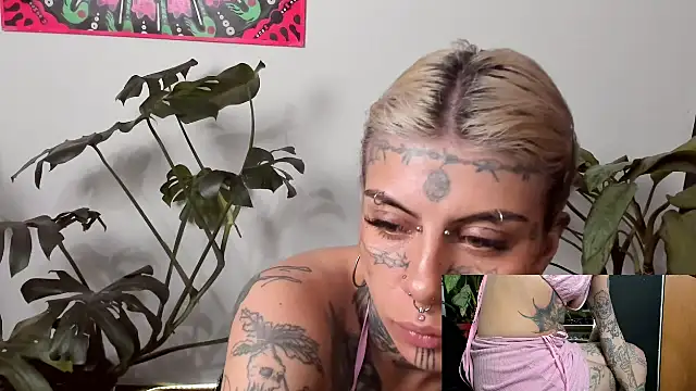 Snapshot of handipandapok chatting on February 2025 05:01:01 AM handipandapok online show from February 2025 05:01:01 AM