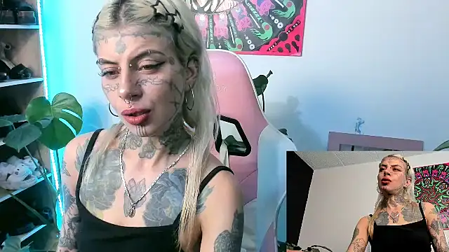 Snapshot of handipandapok chatting on February 2025 12:32:01 AM handipandapok online show from February 2025 12:32:01 AM