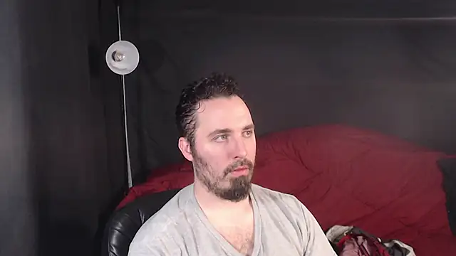 Metalstud online show from February 2025 09:37:02 PM