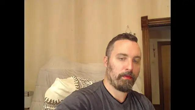 Metalstud online show from September 2025 02:33:01 AM