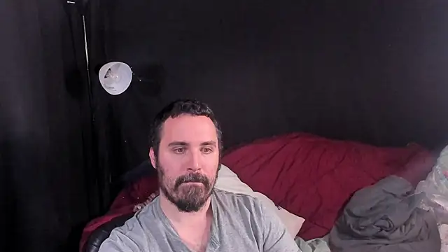 Metalstud online show from November 2025 02:33:01 AM