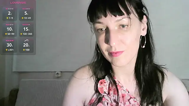 Snapshot of MarieODahliaS chatting on December 2024 09:49:01 AM MarieODahliaS online show from December 2024 09:49:01 AM