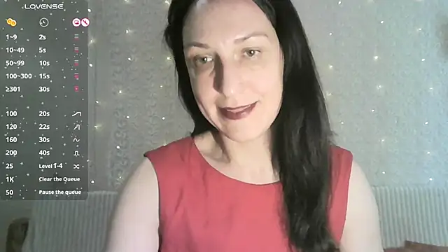 Snapshot of MarieODahliaS chatting on February 2025 01:30:02 PM MarieODahliaS online show from February 2025 01:30:02 PM