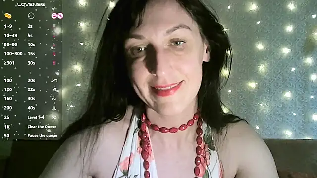 Snapshot of MarieODahliaS chatting on March 2025 01:59:02 PM MarieODahliaS online show from March 2025 01:59:02 PM