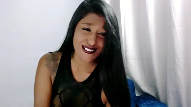 Snapshot of Lisaabrown_ chatting on July 2026 11:07:02 PM Lisaabrown online show from July 2026 11:07:02 PM