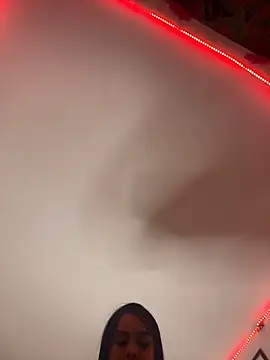 Emma Brown 12 online show from October 2025 08:44:02 PM