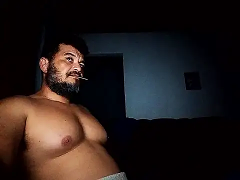 Snapshot of tarra122 chatting on May 2026 02:31:01 AM tarra122 online show from May 2026 02:31:01 AM