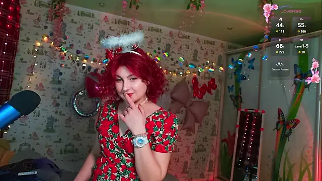 SmokyRose online show from February 2026 12:02:02 PM