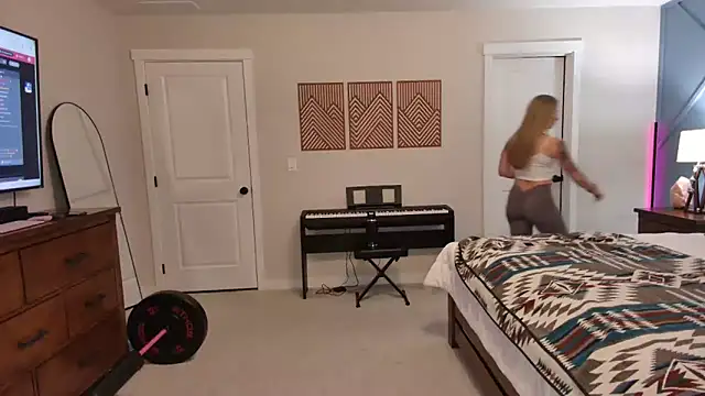 Snapshot of xxyourgirlblair chatting on February 2025 05:20:01 AM xxyourgirlblair online show from February 2025 05:20:01 AM