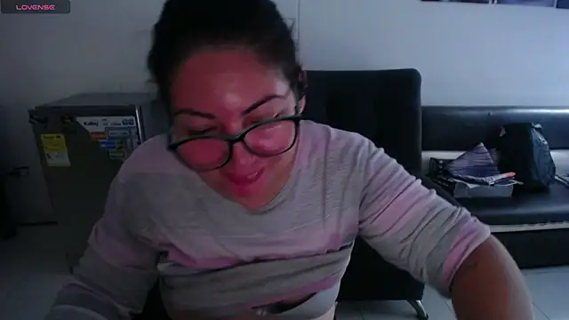 Snapshot of abigail_curvy chatting on February 2025 08:57:01 PM abigail curvy online show from February 2025 08:57:01 PM