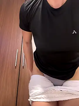 mahia queen online show from October 2025 11:25:01 PM