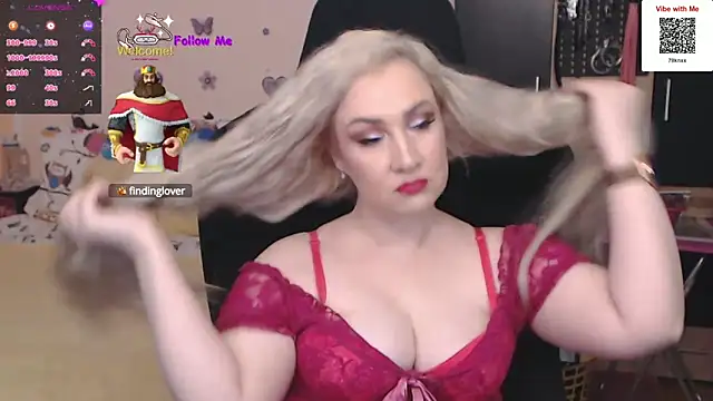 Snapshot of MissLexyGold chatting on January 2025 05:29:01 PM MissLexyGold online show from January 2025 05:29:01 PM